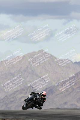 media/Nov-16-2025-Race Pace (Sun) [[8c5fa54630]]/Verified Riders/5-Turn 9 (1135am)/